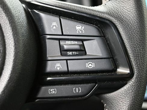 Certified 2025 Subaru Forester Premium AWD/4WD image 26