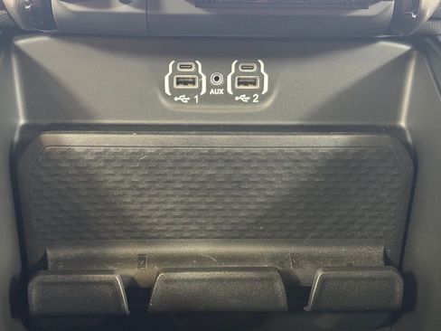 Used 2024 RAM 2500 Big Horn w/ Night Edition image 33