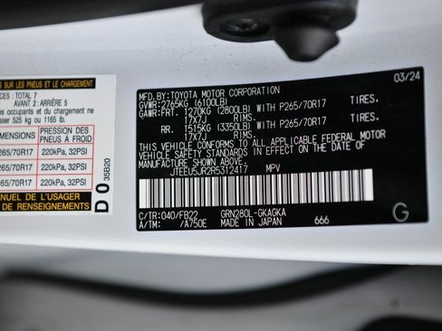 Used 2024 Toyota 4Runner SR5 image 30