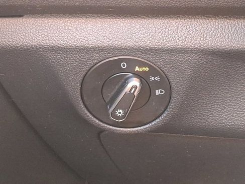 Certified 2023 Volkswagen Jetta Sport image 27