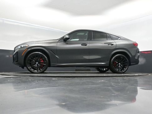 New 2026 BMW X6 xDrive40i w/ Climate Comfort Package image 39