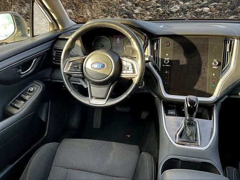 Used 2021 Subaru Legacy Premium image 5