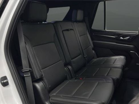 Used 2023 GMC Yukon Denali AWD/4WD image 24
