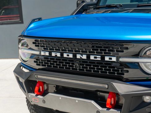 Used 2021 Ford Bronco Wildtrak AWD/4WD image 24