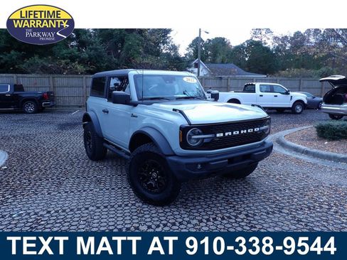 Used 2022 Ford Bronco Wildtrak image 1