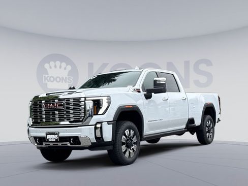 New 2026 GMC Sierra 3500 Denali w/ Denali Reserve Package AWD/4WD image 1
