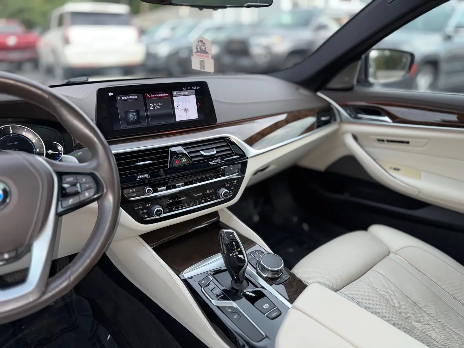 Used 2017 BMW 540i RWD image 21