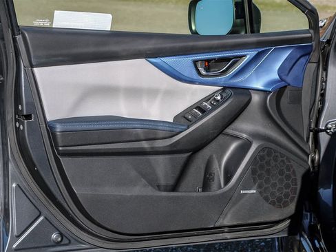 Used 2023 Subaru Crosstrek Hybrid w/ Moonroof Package w/Navigation image 17