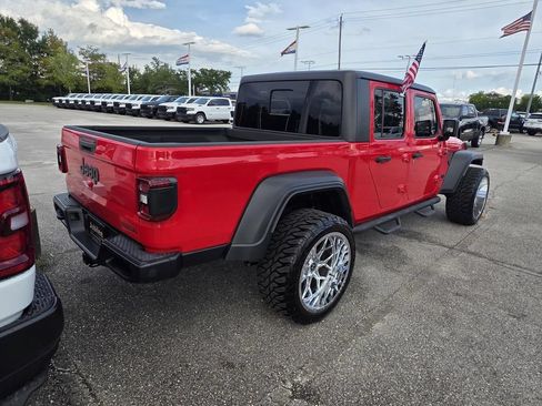 Used 2020 Jeep Gladiator Sport w/ Quick Order Package 24S AWD/4WD image 3