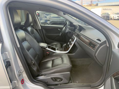 Used 2015 Volvo XC70 T6 image 27