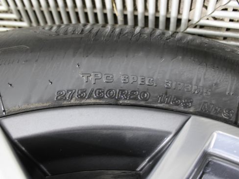 Used 2024 GMC Sierra 1500 SLT image 39