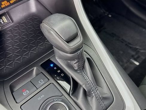 Certified 2024 Toyota RAV4 LE AWD/4WD image 18