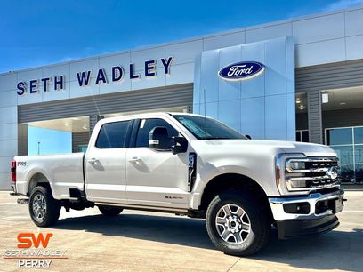 New 2025 Ford F350 Lariat w/ Lariat Ultimate Package
