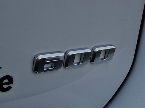 New 2026 Cadillac Escalade ESV Sport image 12