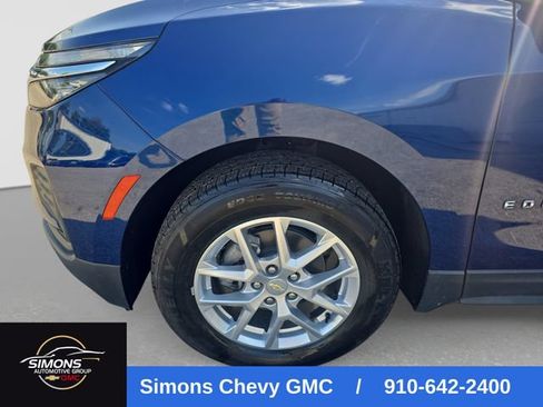 Used 2023 Chevrolet Equinox LS AWD/4WD image 20