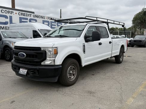 Used 2021 Ford F250 XL image 2