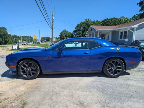 Used 2020 Dodge Challenger GT w/ Plus Package RWD image 3