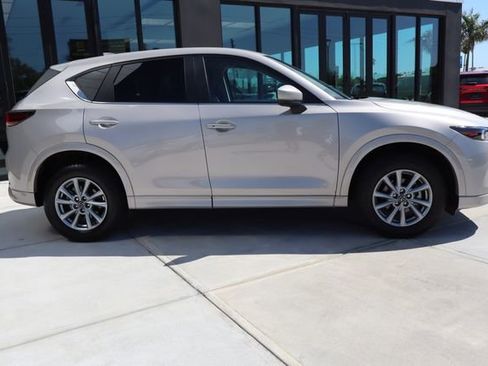 Used 2025 MAZDA CX-5 AWD 2.5 S w/ Select Package image 2