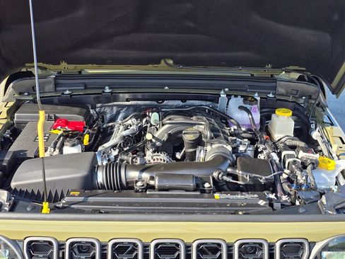 New 2026 Jeep Gladiator Willys AWD/4WD image 18