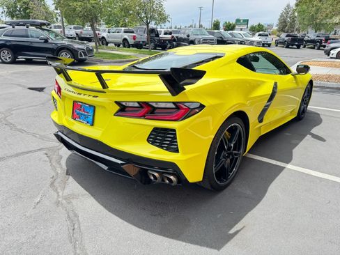 Used 2020 Chevrolet Corvette Stingray Coupe w/ 1LT RWD image 5