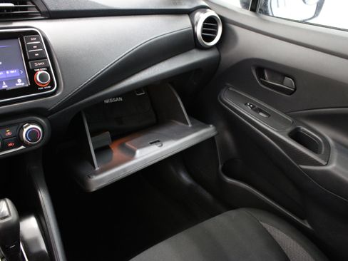 Used 2020 Nissan Versa S FWD image 21