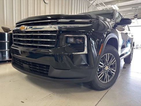 New 2026 Chevrolet Traverse LT FWD image 33