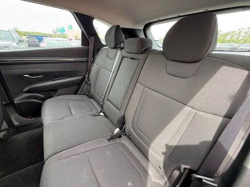 Used 2023 Hyundai Tucson SE AWD/4WD image 6