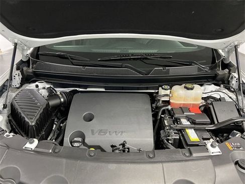 Certified 2023 Chevrolet Traverse LT image 29