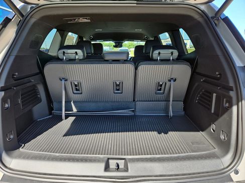 New 2026 GMC Acadia AT4 AWD/4WD image 21