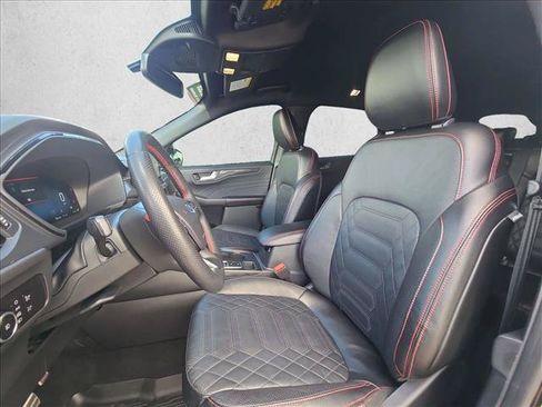 Used 2023 Ford Escape ST-Line Elite w/ Premium Technology Package AWD/4WD image 15