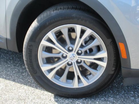 Used 2023 Buick Envision Preferred image 7