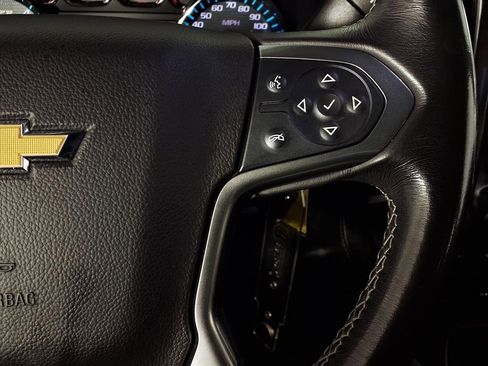 Used 2018 Chevrolet Silverado 1500 LTZ Z71 w/ Midnight Edition image 21