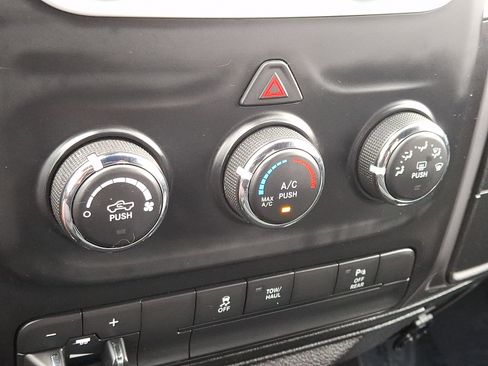 Used 2022 RAM 1500 Warlock w/ Trailer Tow Group AWD/4WD image 15