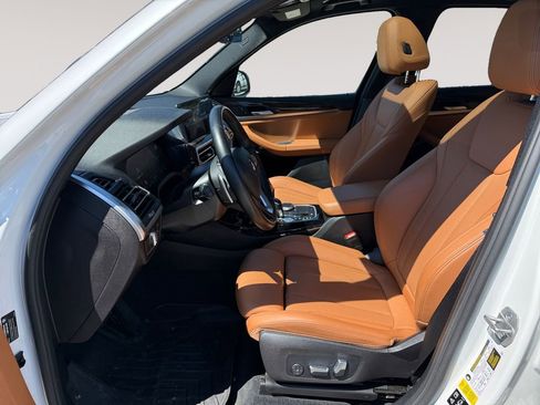 Used 2022 BMW X3 xDrive30i w/ Premium Package image 2