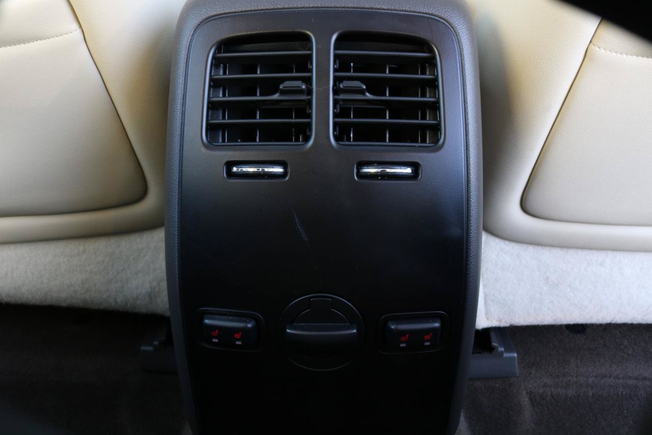 Used 2015 Lincoln MKS AWD w/ Equipment Group 201A image 37