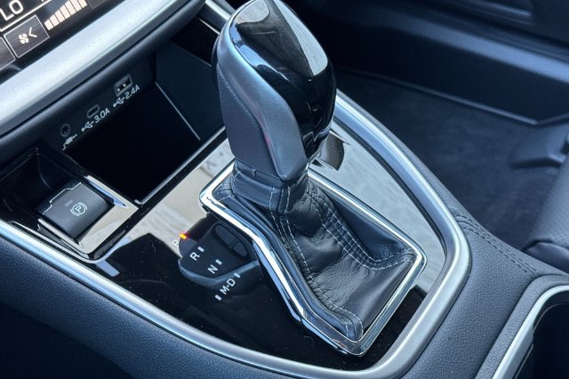 New 2025 Subaru Outback Touring AWD/4WD image 19