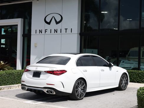 Used 2023 Mercedes-Benz C 43 AMG 4MATIC Sedan image 4