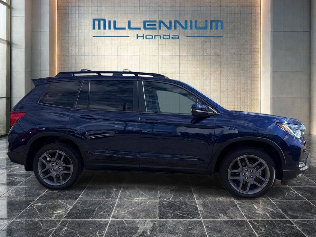 Used 2023 Honda Passport EX-L image 6