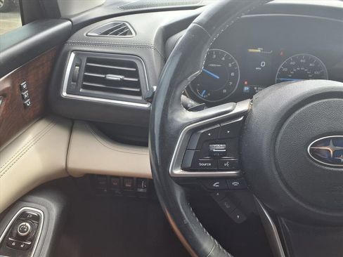 Used 2022 Subaru Ascent Touring image 11