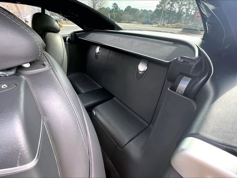 Used 2004 Mercedes-Benz SL 600 image 17