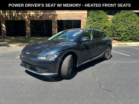 Used 2024 Kia EV6 Light RWD image 2