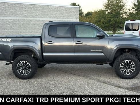 Used 2021 Toyota Tacoma TRD Sport w/ TRD Premium Sport Package AWD/4WD image 26