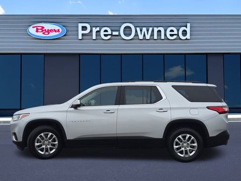 Used 2021 Chevrolet Traverse LT w/ LPO, Floor Liner Package image 4