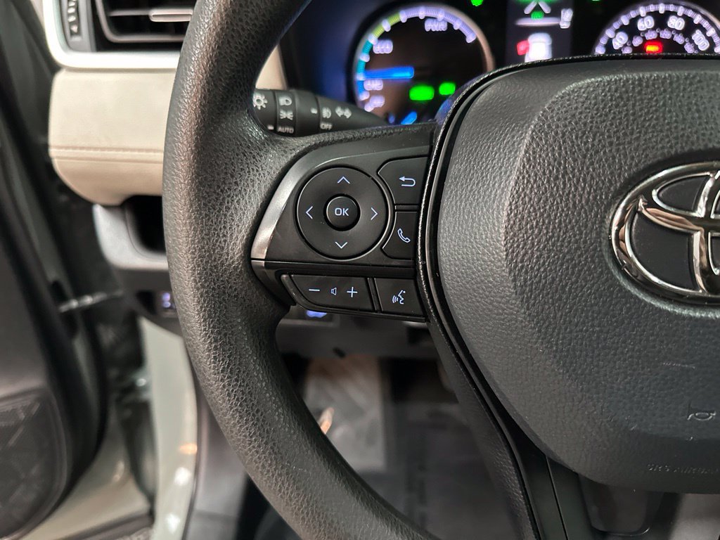 Used 2020 Toyota RAV4 XLE w/ Convenience Package AWD/4WD image 15