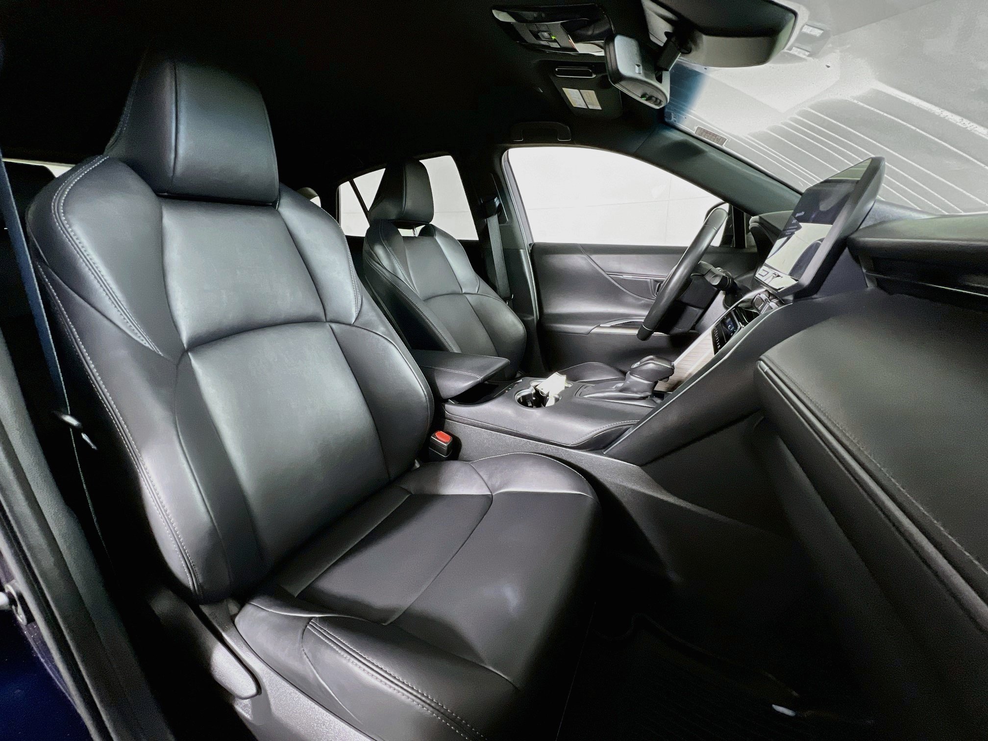 Certified 2023 Toyota Venza XLE AWD/4WD image 24