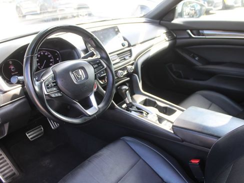 Used 2018 Honda Accord Sport image 24