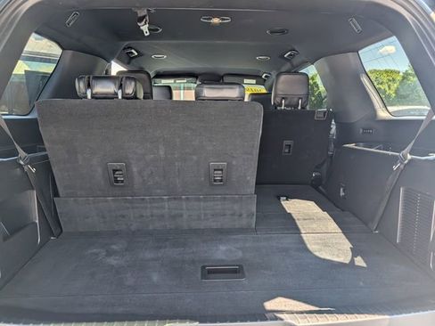 Used 2019 Ford Expedition XLT w/ Equipment Group 202A RWD image 9