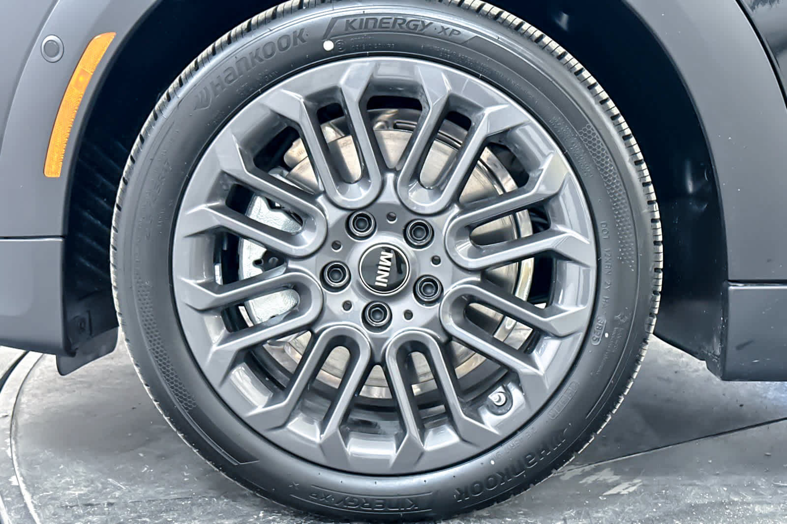 Used 2026 MINI Cooper 2-Door Hardtop FWD image 25