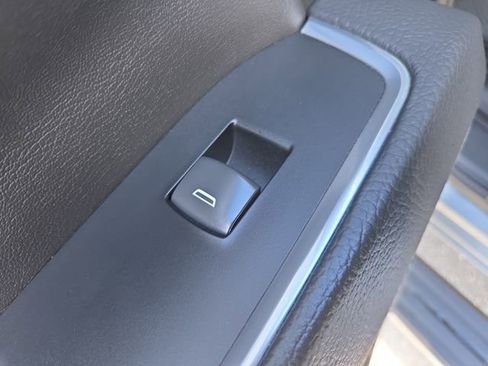 Certified 2025 GMC Sierra 1500 Denali image 10