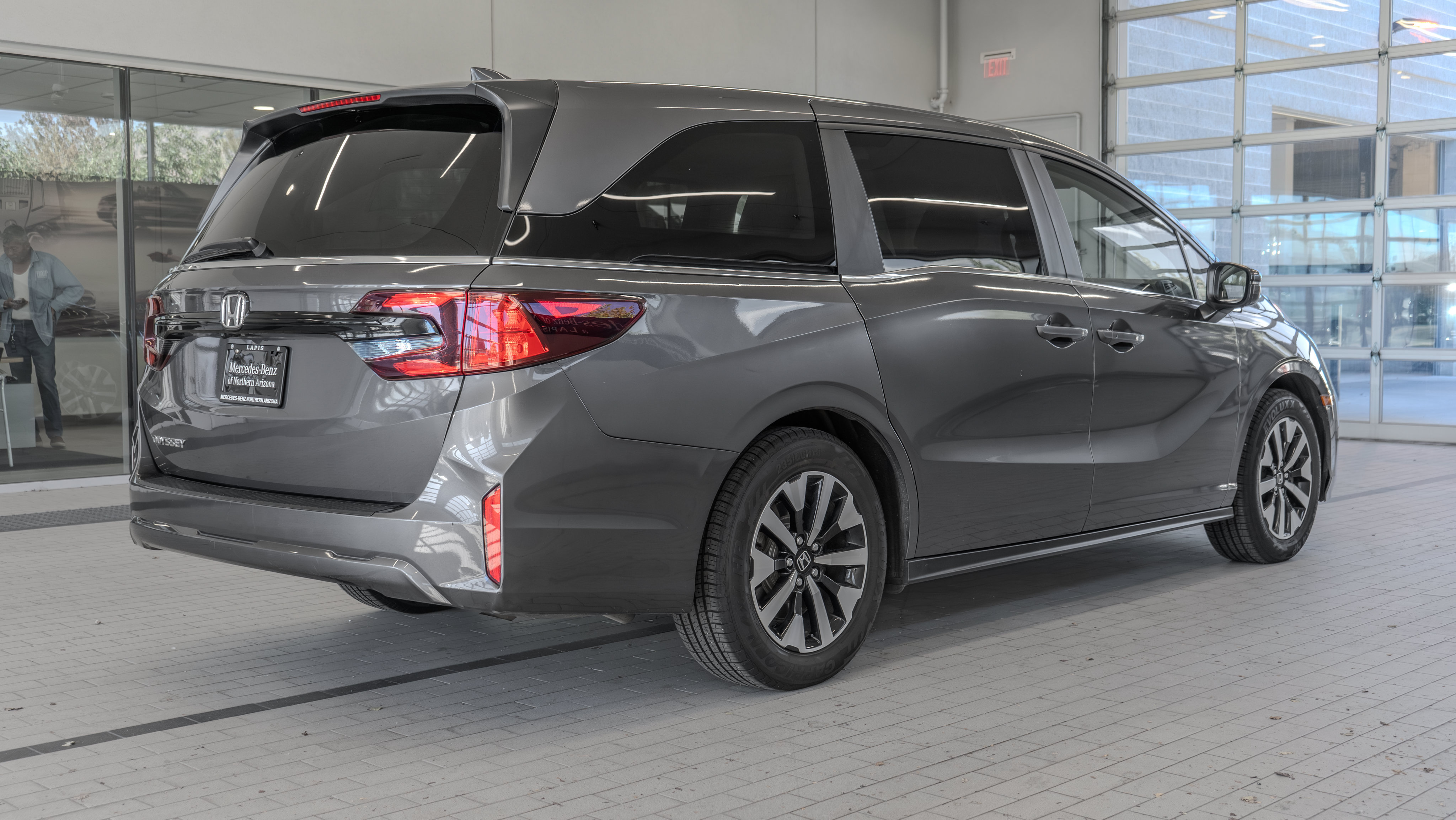 Used 2025 Honda Odyssey EX-L image 29